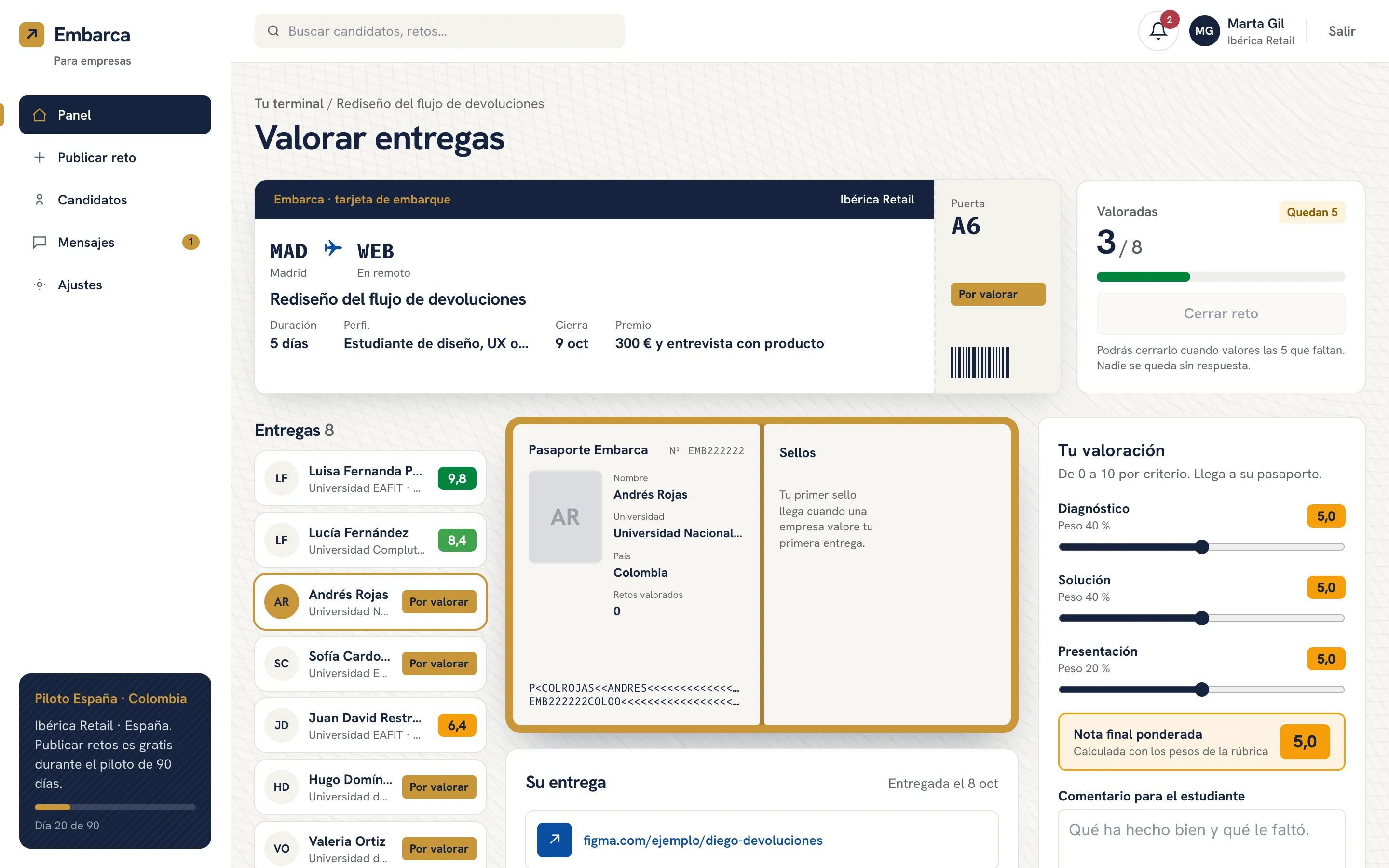 The grading screen: list of candidates, their passport and a score per criterion